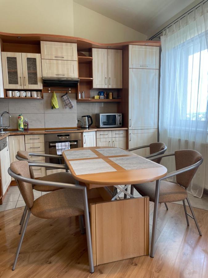 Apartament #Widokowa Apartment เชชูฟ ภายนอก รูปภาพ